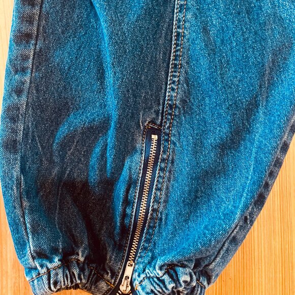 Women's Forever 21 Denim Jogger Cargo Oversize Jeans Size 31 - Picture 4 of 10